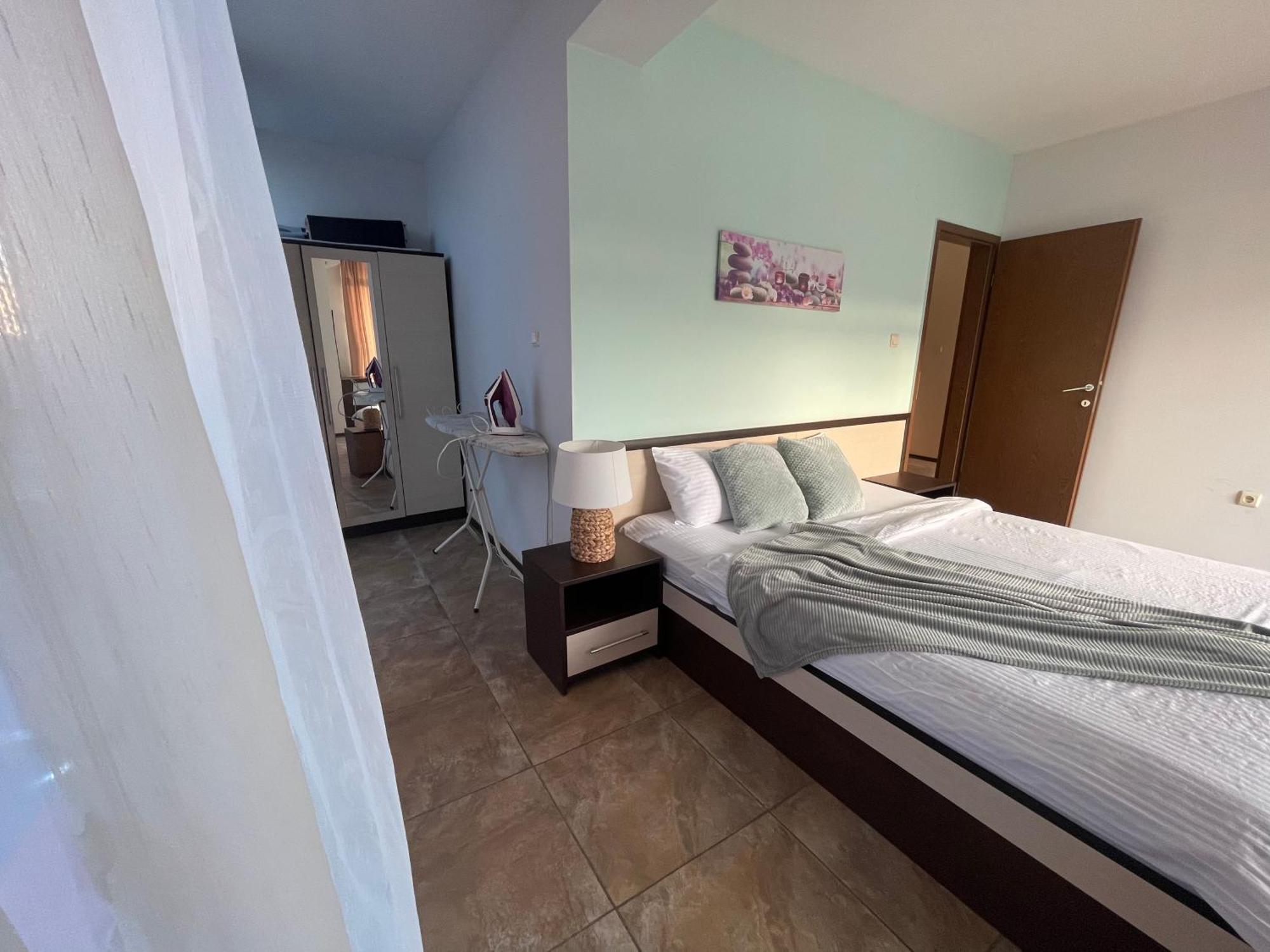 Flame Apartment *