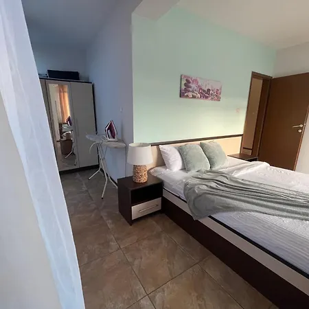 Апартамент Flame Sunny Beach Room photo